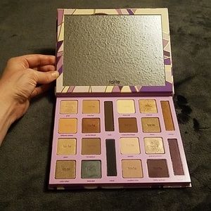 Tarte holiday 2016 color vibes palette